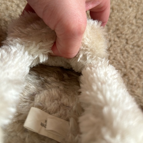 Glittery Winter Slippers - Size 7M - Picture 9 of 9